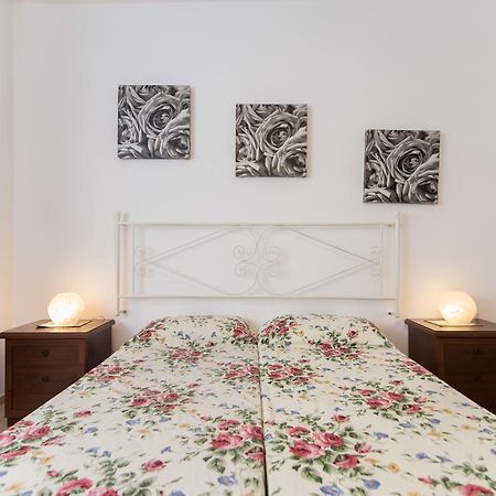 Le Rose B&B Roma Habitación foto
